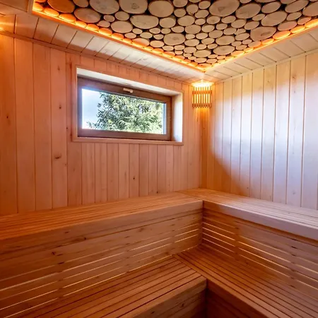 Gosciniec Mazur * Krutyń